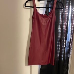 New without tags never worn size small zip back closure stretchy leather look